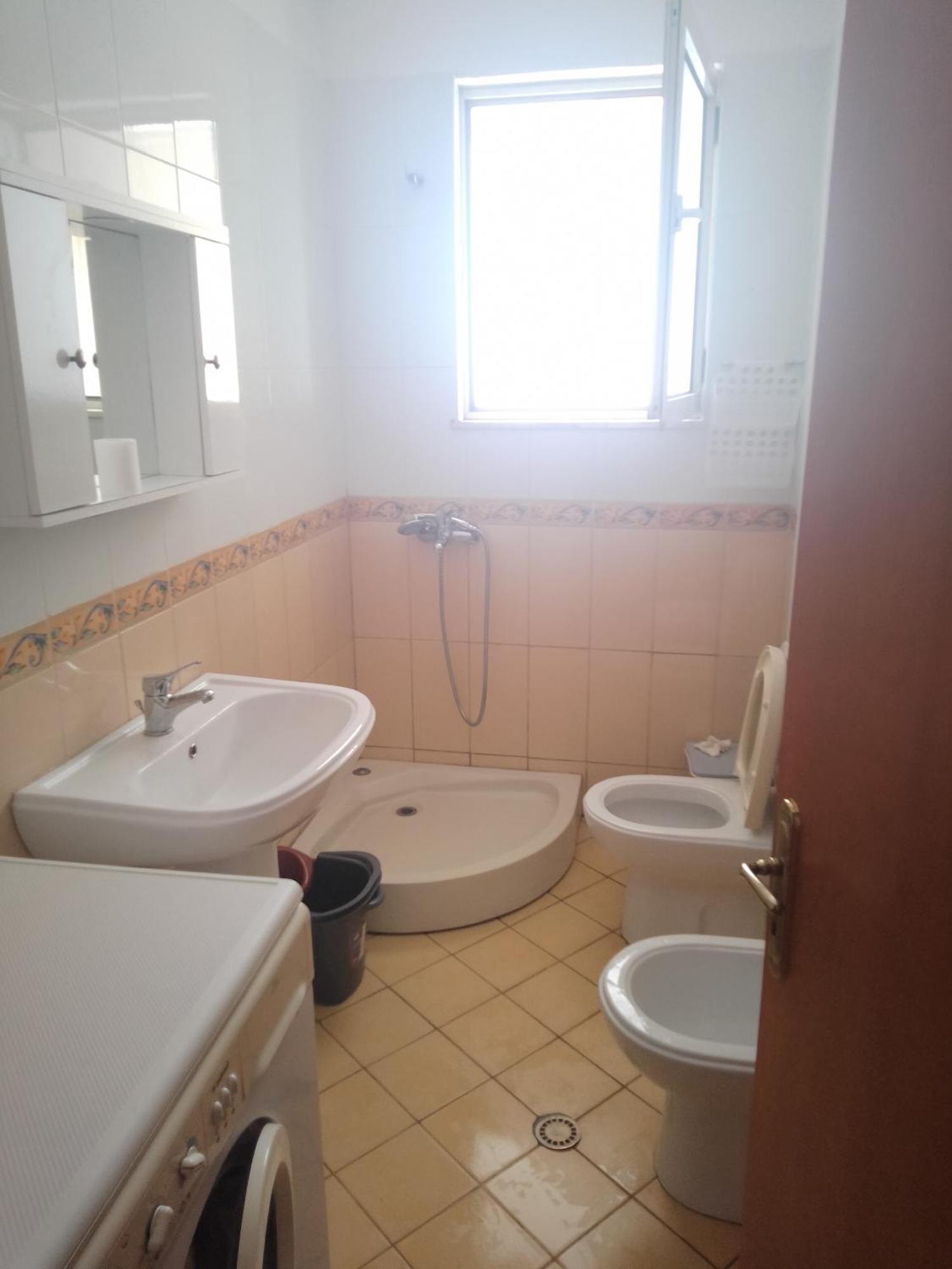 Vlore Apartament *